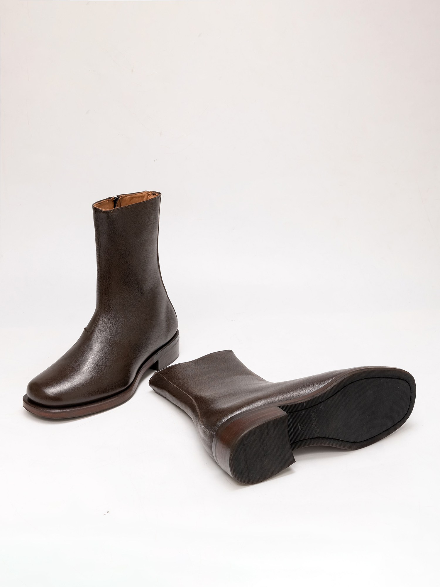 Llife SLIGHT SQUARE ZIP BOOTS 41サイズ Llife SLIGHT SQUARE ZIP